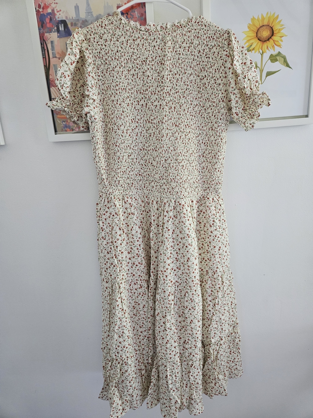 Ivy City Smocked Ditsy Floral Midi Dress in Cream - Picture 4 of 9